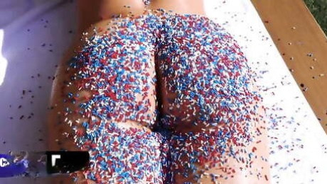 MYLF - Sexy MILFS Celebrated Independence Day By Practicing Their Freedom By Fucking And Sucking