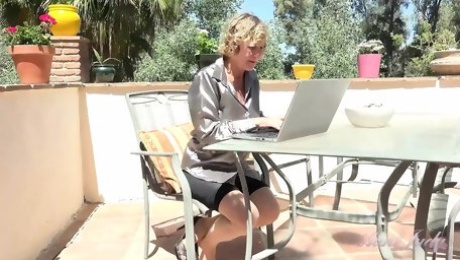 Busty Mature MILF Mrs. M - Outdoor Office Masturbation