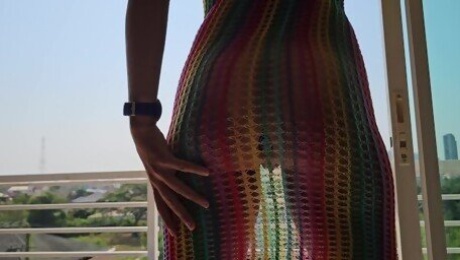 Huge Hat n Orgasm masturbation while tanning # Natural girl Hotel balcony adventure