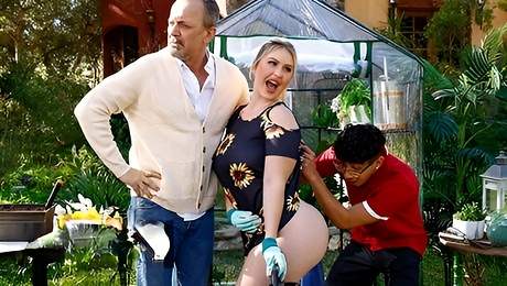Fascinating Jenna Starr and Diego Perez at public xxx